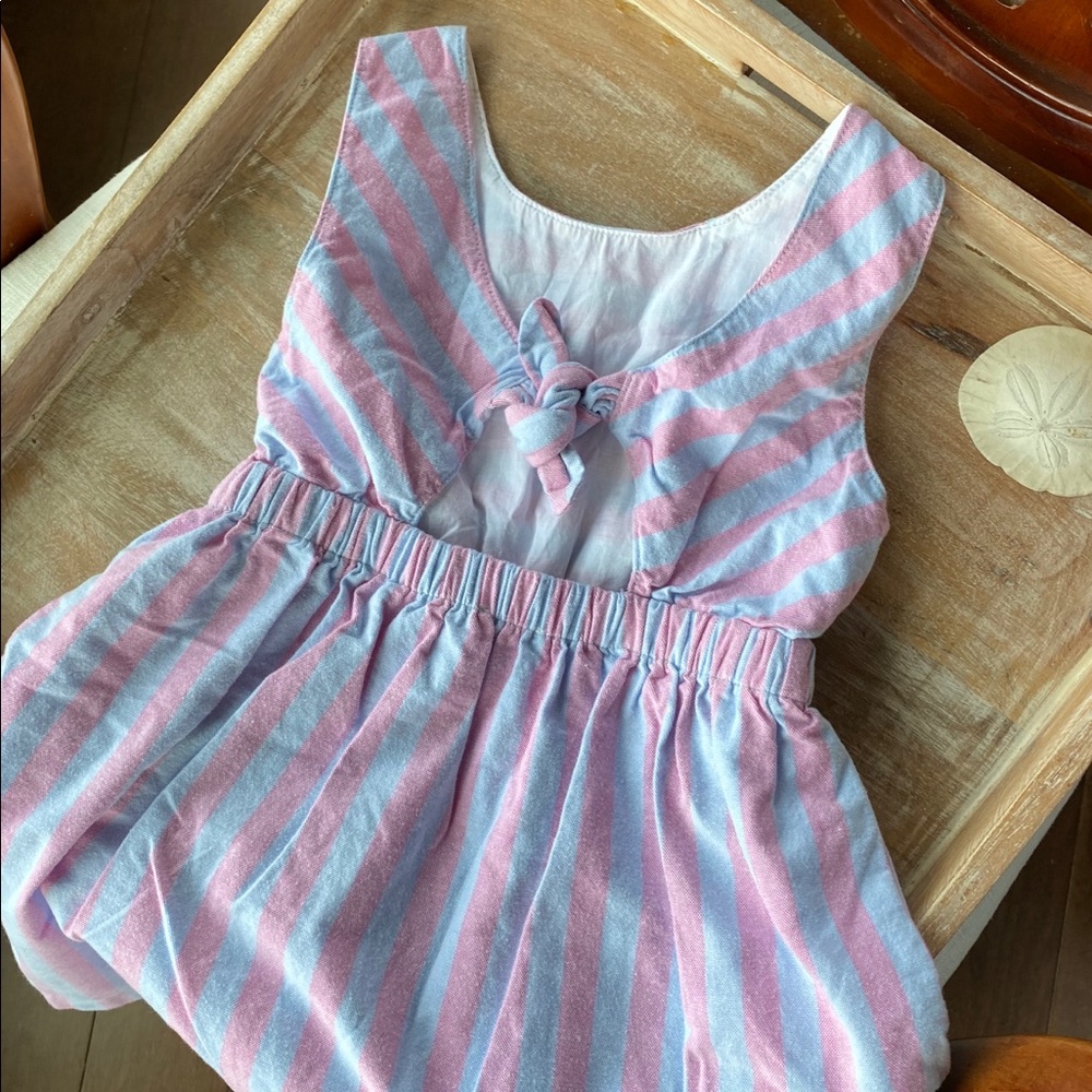 Vineyard Vines 4 dress knot back EUC